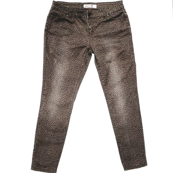 1st Kiss Lightweight Skinny Jeans - Picture 3 of 8